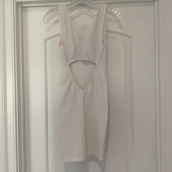 White Bebe Bodycon Bandage Dress - Size US M/L - Picture 2 of 2